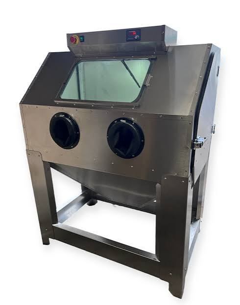 Stainless steel aqua blasting cabinet